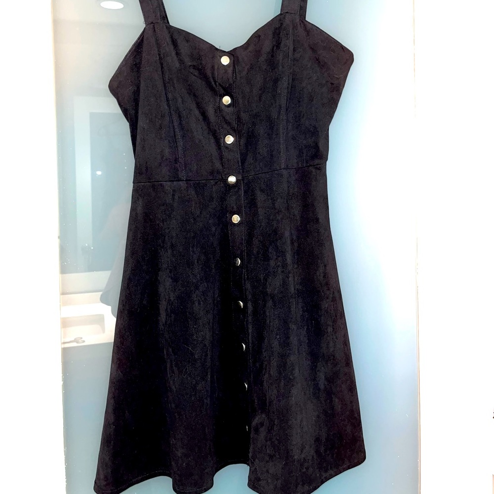 Black button velvet shift dress